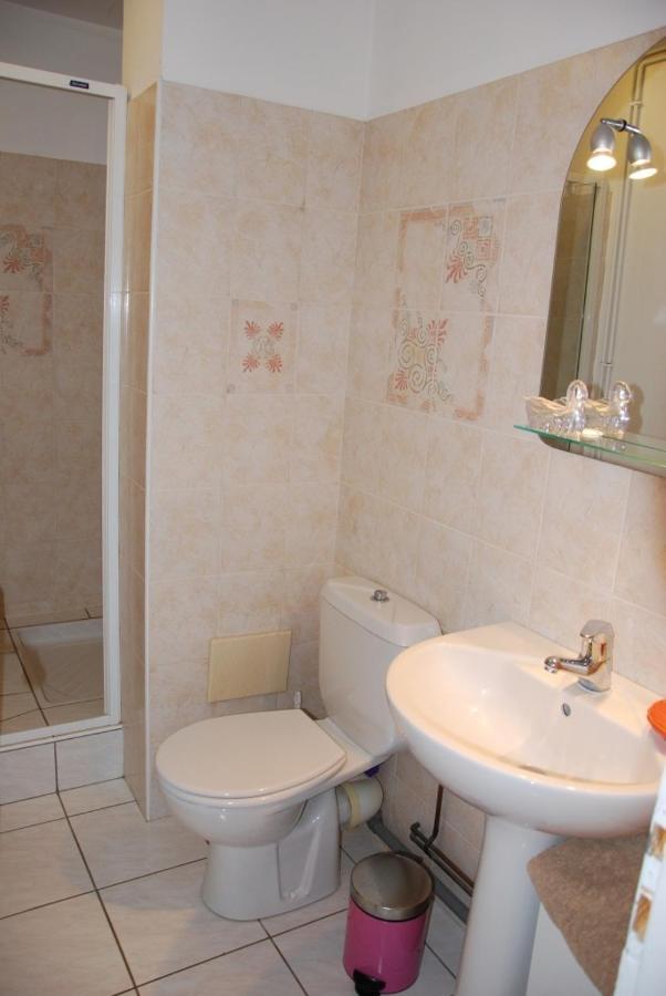 Chez Sophie -Chambres D'Hotes, Gite Et Gite Equestre Clermont-Dessous エクステリア 写真